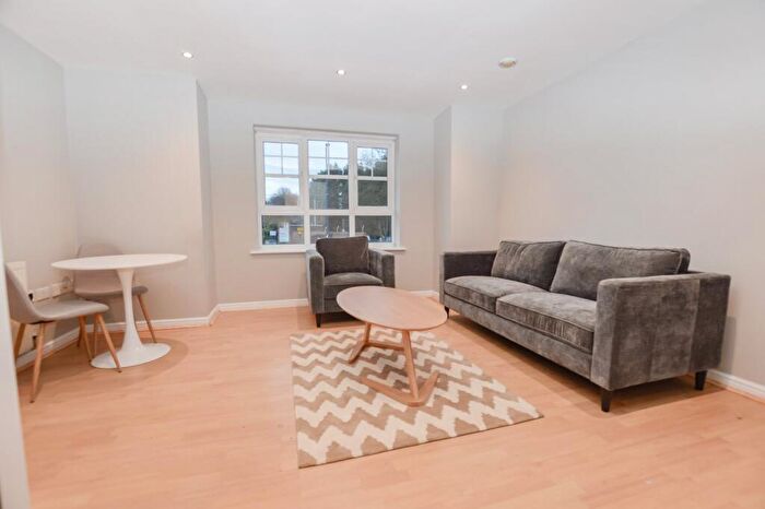 2 Bedroom Flat To Rent In Little Bolton Terrace, Salford, M5