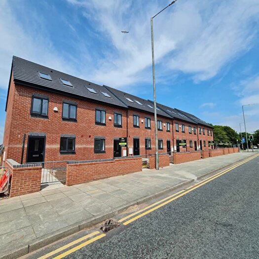 3 Bedroom Detached House To Rent In Royal Street, Liverpool, L4