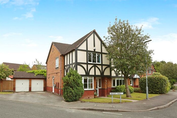 5 Bedroom Detached House For Sale In Jersey Way, Middlewich, CW10