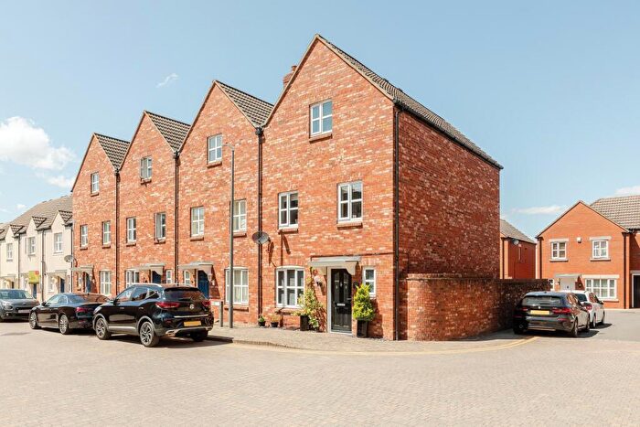 5 Bedroom Terraced House To Rent In Kings Drive, Stoke Gifford, Bristol, BS34