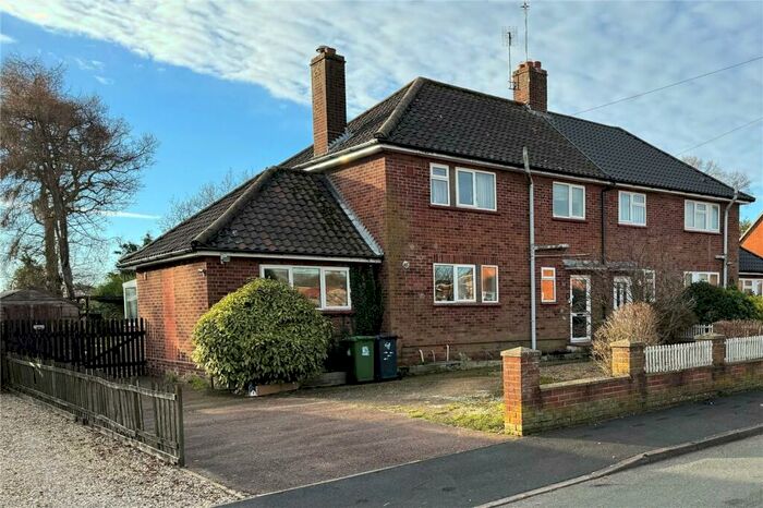 2 Bedroom Semi-Detached House For Sale In Grange Close, Hoveton, Norwich, Norfolk, NR12