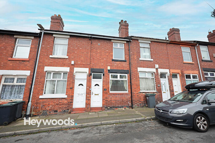 2 Bedroom House To Rent In Clare Street, Stoke-on-Trent, Staffordshire, ST4