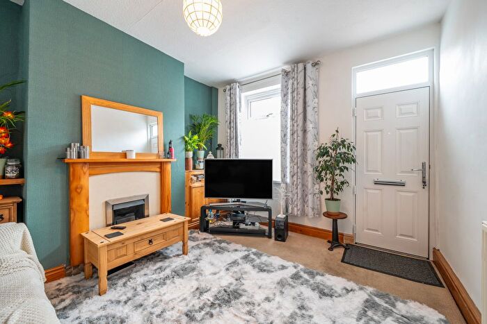 2 Bedroom Terraced House For Sale In Bromley Street, York, YO26