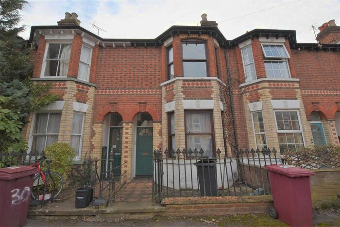 4 Bedroom Terraced House To Rent In Swainstone Road, Reading, RG2