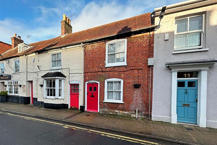 3 Bedroom Terraced House For Sale In Wareham, BH20