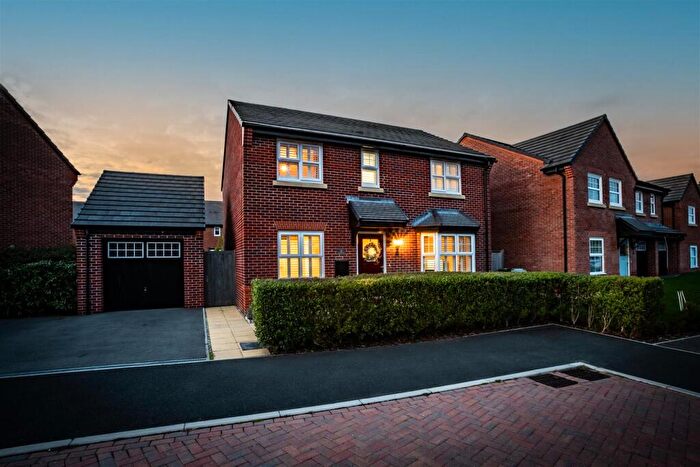 4 Bedroom Detached House For Sale In Detached Four-bedroom Family Home Tucked Away On The Prestigious Kingsbourne Development, CW5