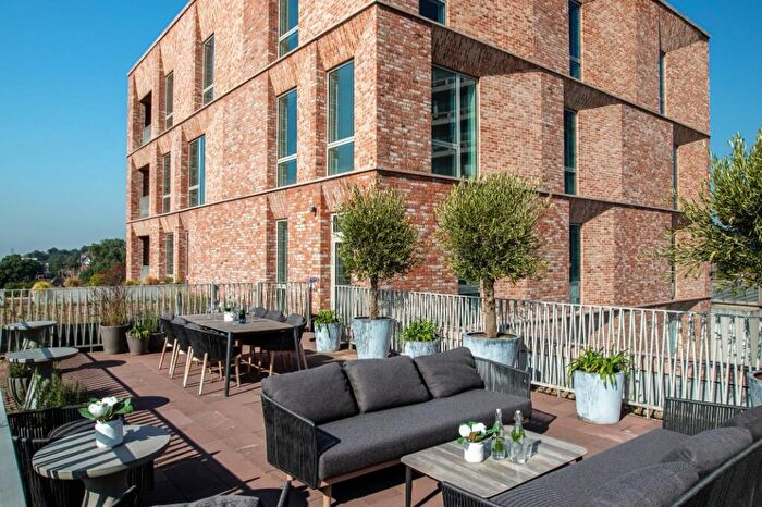 1 Bedroom Retirement Property For Sale In Rowland Hill Street, London, NW3