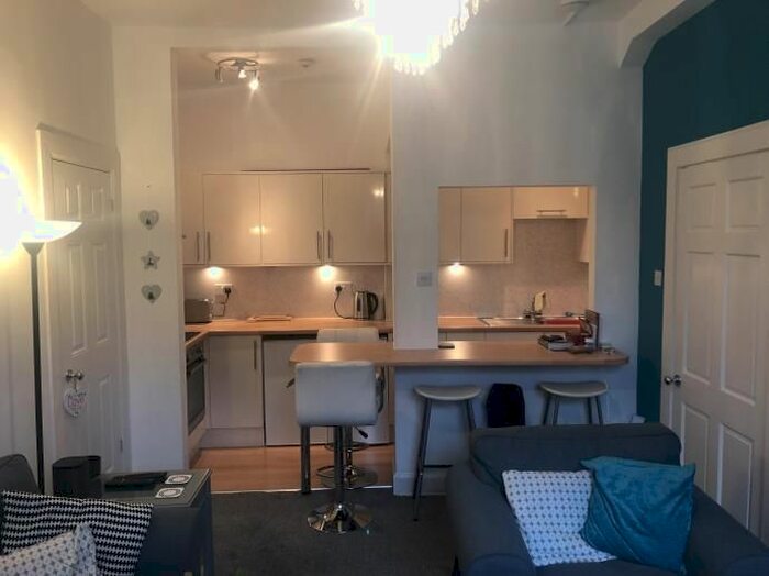 1 Bedroom Flat To Rent In 6/1, Moat Terrace, Edinburgh EH14