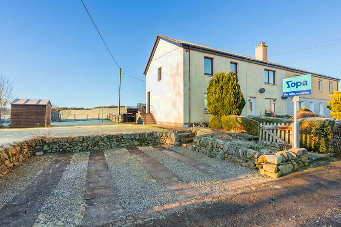 3 Bedroom Flat For Sale In Kirkgunzeon, Dumfries, DG2