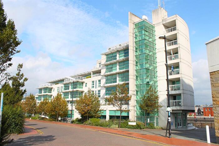 2 Bedroom Apartment To Rent In Sovereign Quay, Havannah Street, Cardiff Bay, CF10