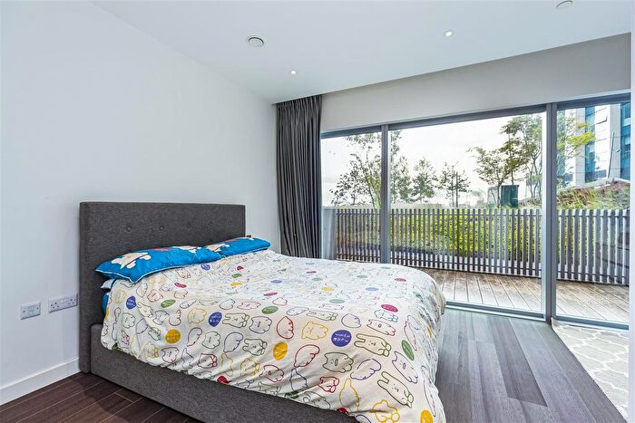 2 Bedroom Flat To Rent In Cutter Lane, North Greenwich, SE10