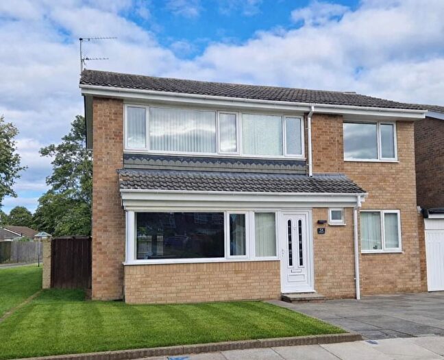 4 Bedroom Link Detached House For Sale In Mirlaw Road, Cramlington, NE23