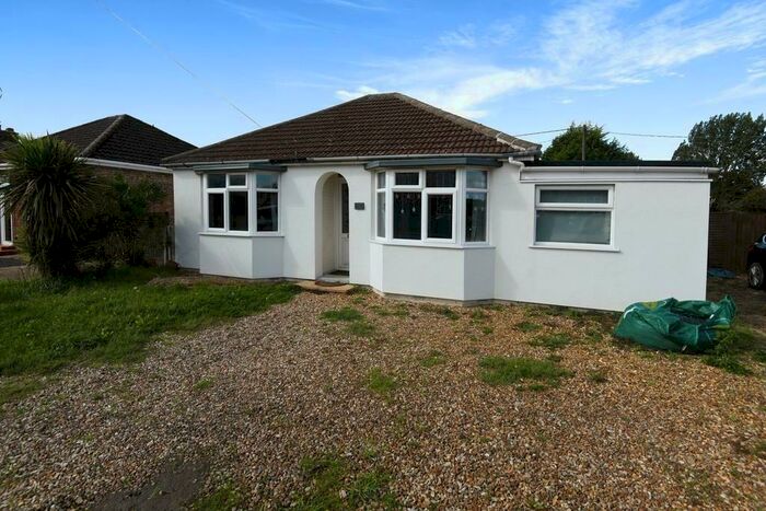 4 Bedroom Detached Bungalow For Sale In Smeeth Road, Marshland St James, Wisbech, Norfolk, PE14