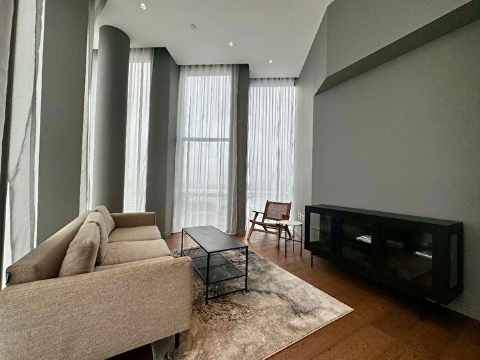 2 Bedroom Flat To Rent In Cutter Lane, Greenwich, London, SE10