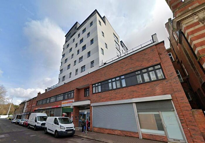 1 Bedroom Flat For Sale In Flat Alexander House, Station Road, Aldershot, Hampshire, GU11