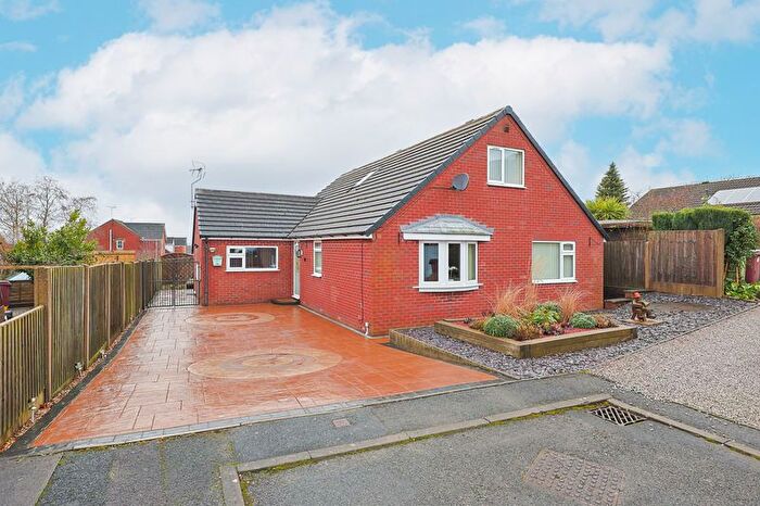 3 Bedroom Detached House For Sale In Granby Close, Pilsley, Chesterfield, S45