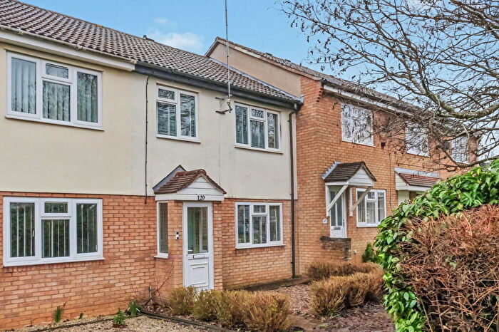 3 Bedroom Terraced House For Sale In Sussex Drive, Banbury, OX16