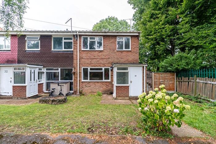 3 Bedroom Terraced House To Rent In Wildman Close, Gillingham, Kent, ME8