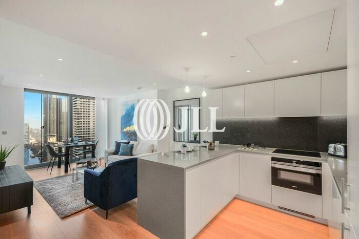 1 Bedroom Flat To Rent In Landmark Pinnacle, London, E14