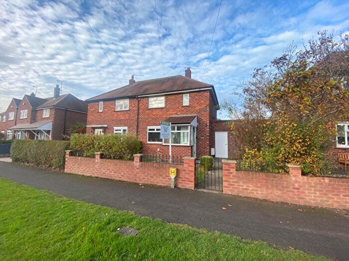 2 Bedroom Semi Detached House For Sale In Moreton Road, Crewe, CW2