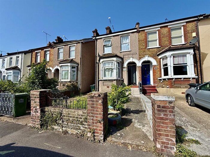 1 Bedroom Flat For Sale In Priory Road, Dartford, DA1