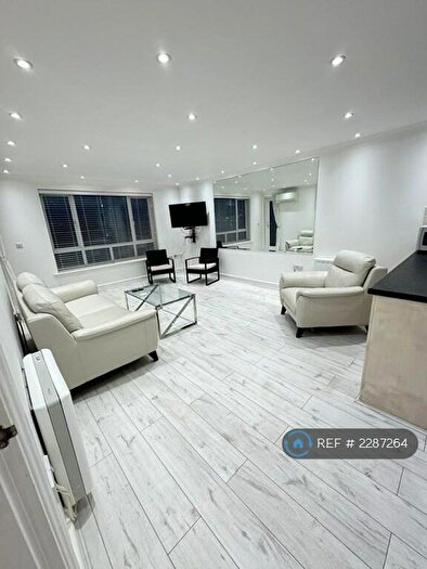 2 Bedroom Flat To Rent In Argent Street, Grays, RM17