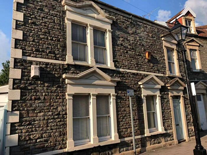 2 Bedroom Semi-Detached House To Rent In Cavendish Road, Bristol, BS9