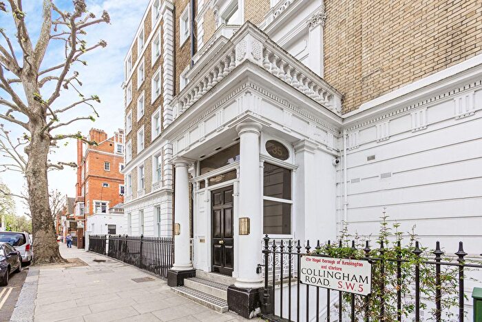 3 Bedroom Flat For Sale In Collingham Road, London, SW5