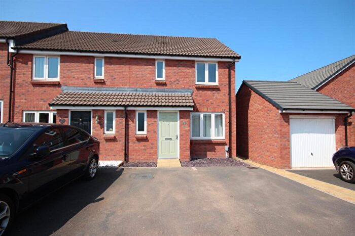 3 Bedroom End Of Terrace House To Rent In Buzzard Way, Cranbrook, Exeter, EX5