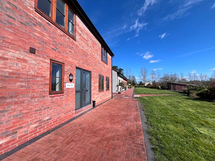 4 Bedroom Semi Detached House To Rent In Old Warwick Road, Rowington, Warwick, Warwickshire, CV35