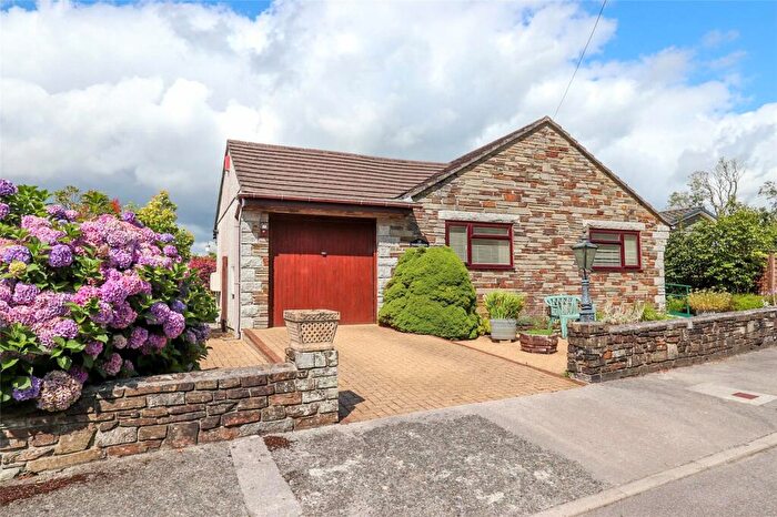 3 Bedroom Bungalow For Sale In Buckland Monachorum, Yelverton, PL20