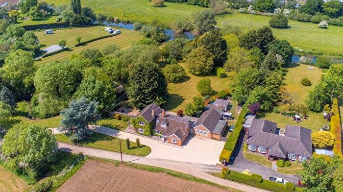 5 Bedroom Detached House To Rent In Weston On Avon, CV37