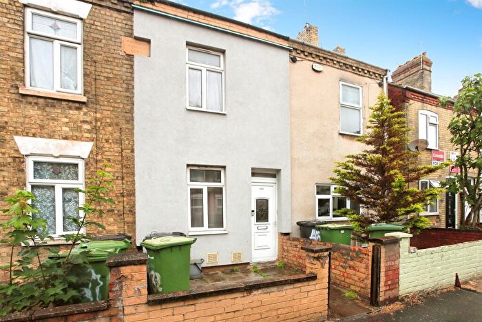 3 Bedroom Terraced House For Sale In Gladstone Street, Peterborough, PE1