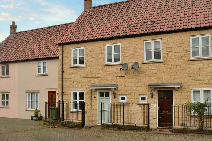 3 Bedroom Terraced House To Rent In Ash Grove, Shepton Mallet, BA4