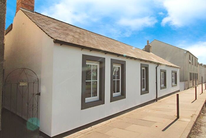 2 Bedroom Cottage To Rent In Kingstown Road, Carlisle, Cumbria, CA3