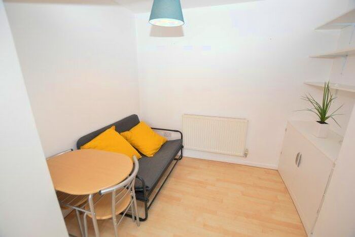 1 Bedroom Flat To Rent In Myrtle Road, Sheffield, S2
