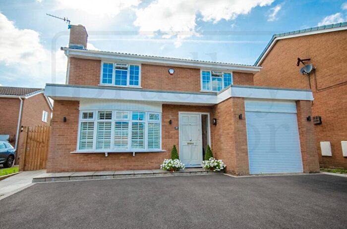 4 Bedroom Detached House For Sale In Manor Court, Fulwood, Preston, PR2