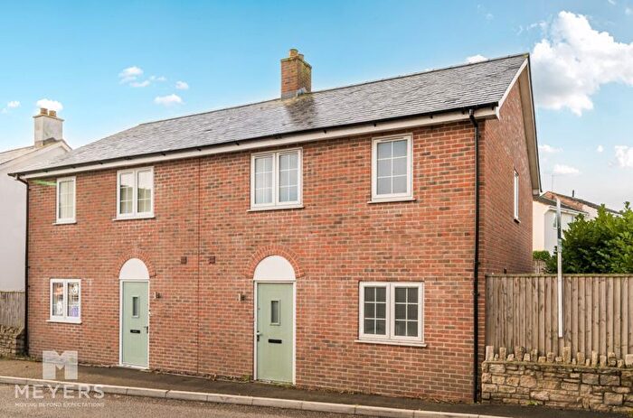 3 Bedroom Semi-detached House For Sale In Main Street, Broardmayne, DT2