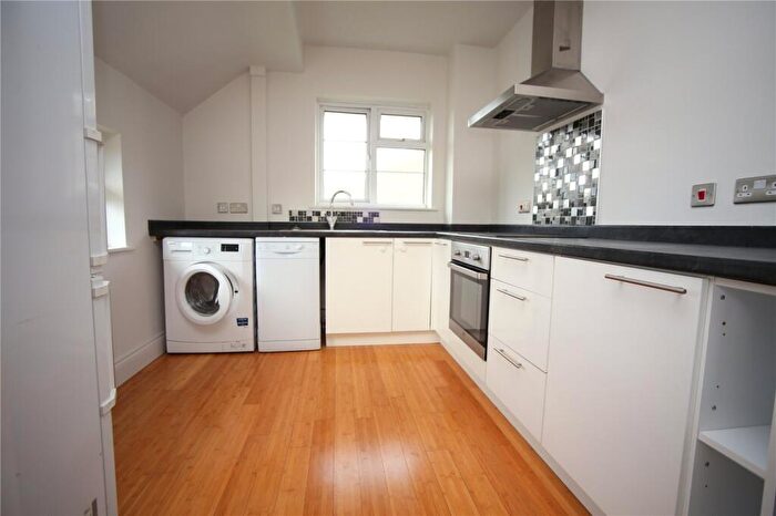 2 Bedroom Apartment To Rent In Evesham Road, Cheltenham, Gloucestershire, GL52