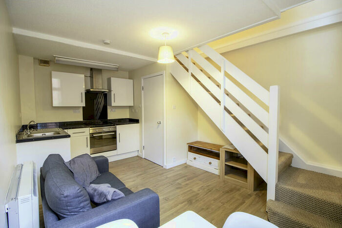 1 Bedroom Flat To Rent In The Chandlers, Leeds City Centre, LS2