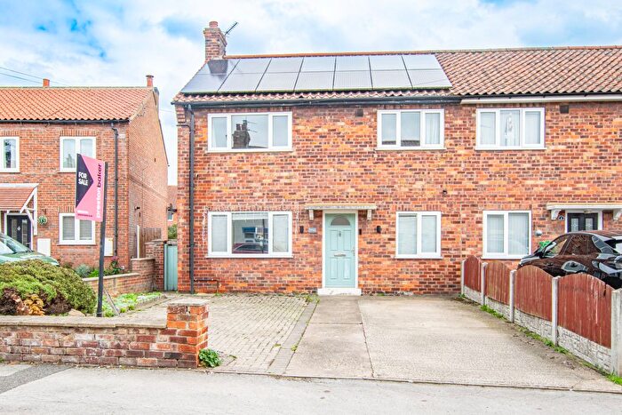 3 Bedroom End Terrace House For Sale In Coppergate, Riccall, York, YO19