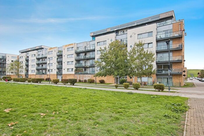 2 Bedroom Flat For Sale In Defence Close, London, SE28