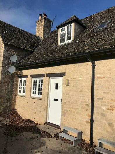 2 Bedroom Terraced House To Rent In Garage Cottages South Lawn, OX18