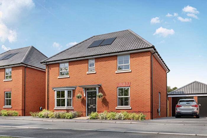 4 Bedroom Detached House For Sale In St Laurence Avenue, Aylesford, Maidstone, Kent, ME16