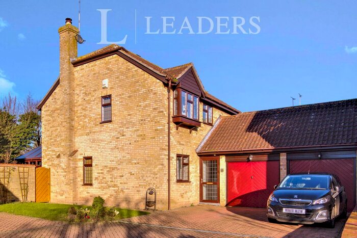 4 Bedroom Detached House To Rent In Parsons Lawn, Shoeburyness, Southend-On-Sea SS3