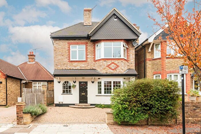 5 Bedroom Detached House For Sale In Shakespeare Road, London, W7