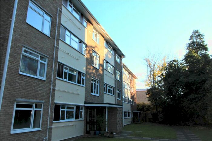 2 Bedroom Flat To Rent In Leahurst Court, Leahurst Court Road, Brighton, East Sussex, BN1