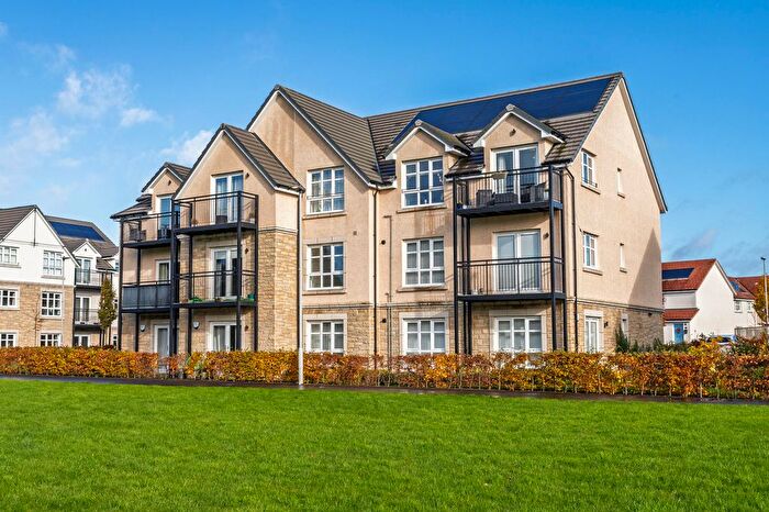 2 Bedroom Flat For Sale In / Ramslack Street, Balerno, Edinburgh, EH14