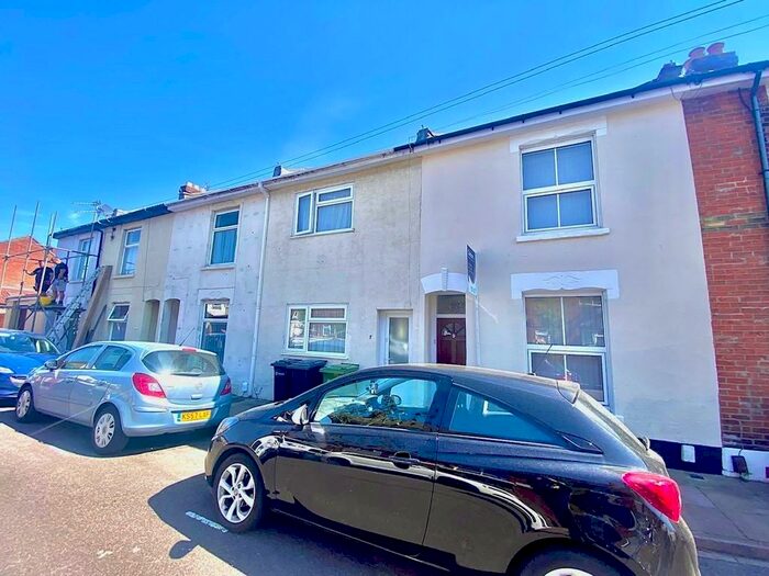 3 Bedroom Terraced House To Rent In Harrow Road, Southsea, PO5