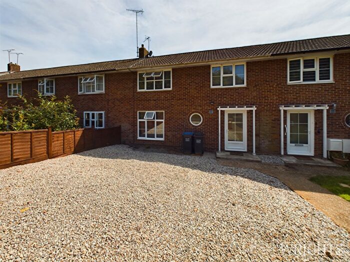 3 Bedroom Terraced House To Rent In Oakdale, Welwyn Garden City, AL8